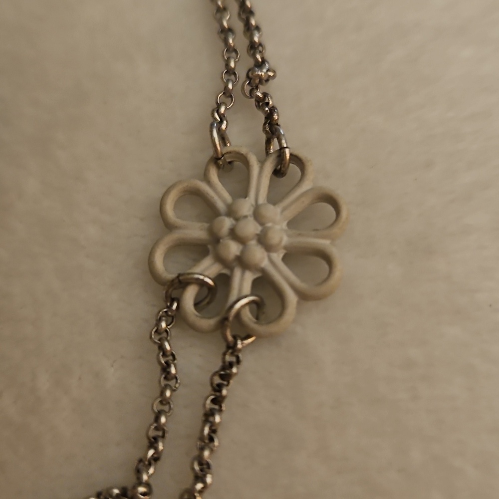Vtg LUCKY BRAND Peace Sign Dove Charm Pendant Festival Chain Necklace - Picture 6 of 8